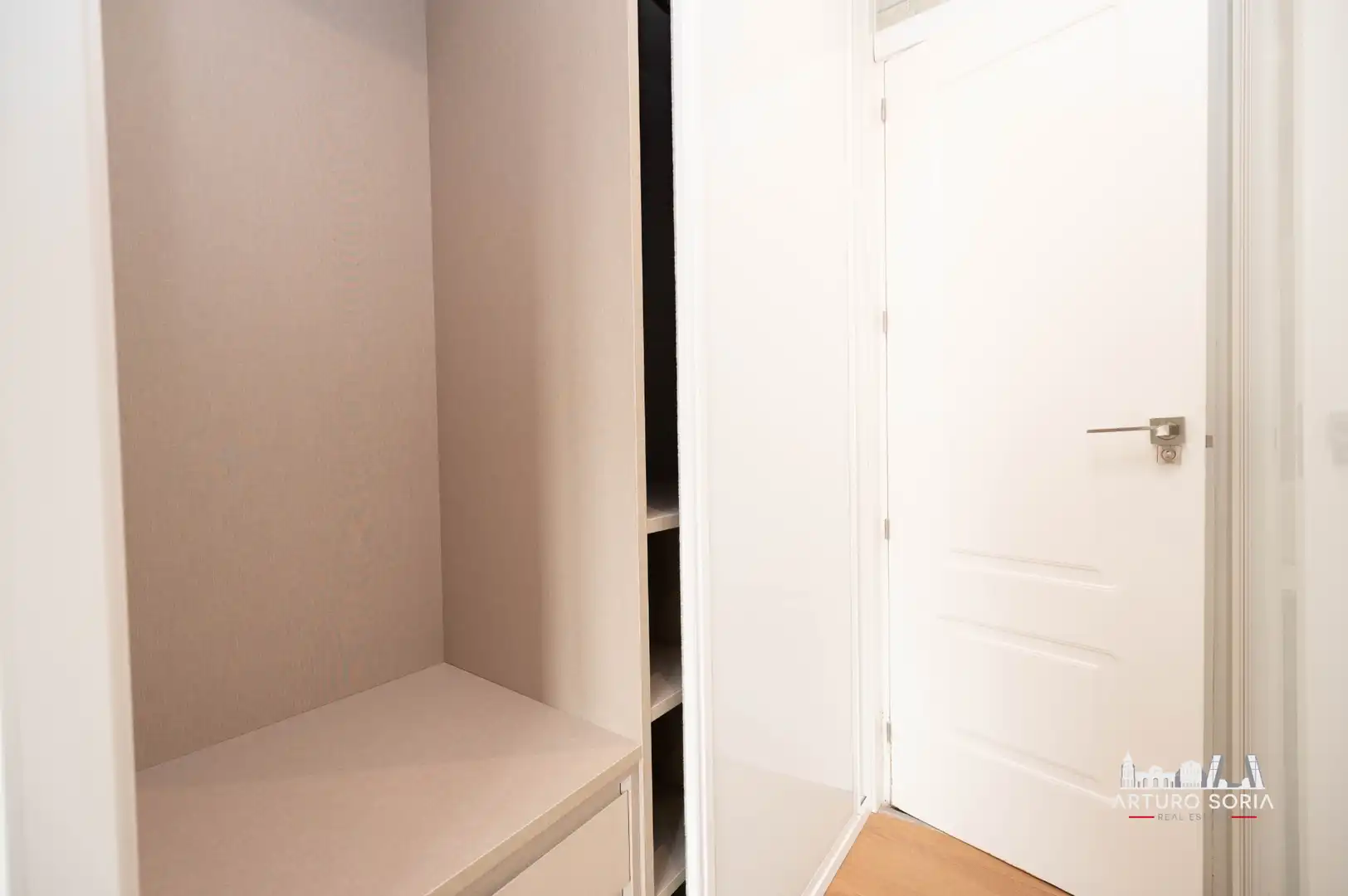 Piso de alquiler en Madrid con Aire acondicionado, Trastero y Lavadora