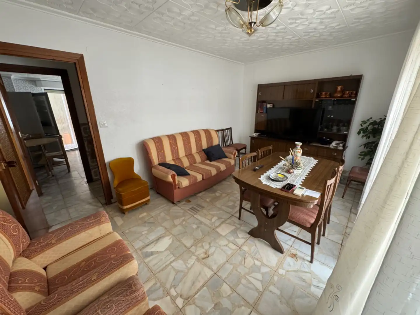 Living room of Detached homes for sale in Villena  with Air Conditioner, Terrace and Storage room