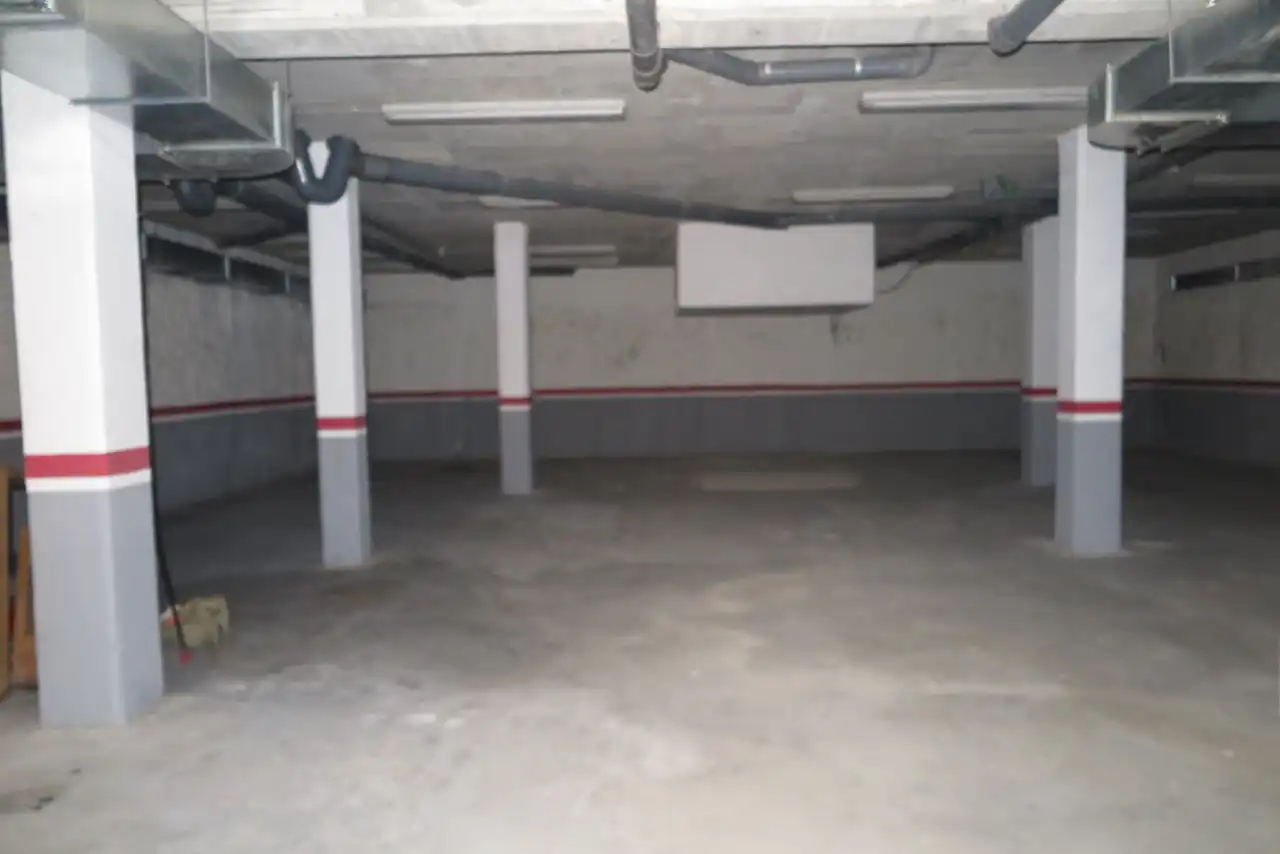 Parcheggio in vendita a c/ santa cristina, imagen 4