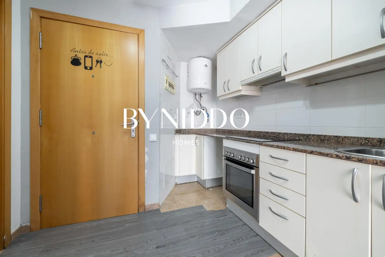 Kitchen of Flat for sale in Rubí