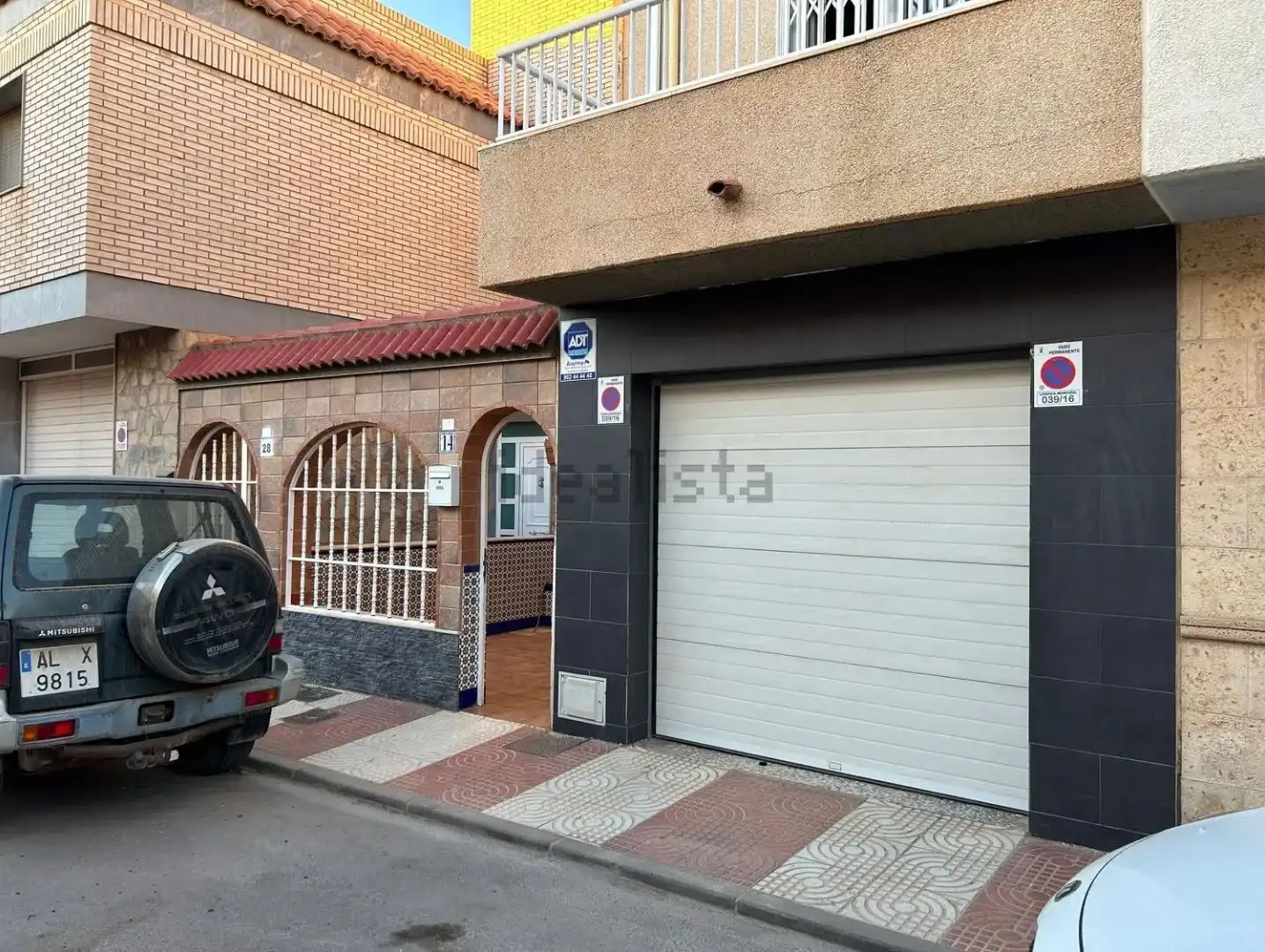 Casa adosada en venta en Roquetas Pueblo