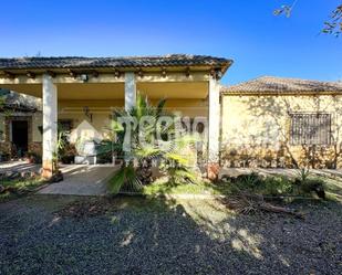 Finca rústica en venda a Linares