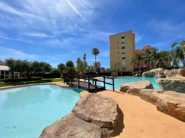Schwimmbecken von Wohnung zur Miete in Alicante / Alacant mit Klimaanlage, Heizung und Möbliert