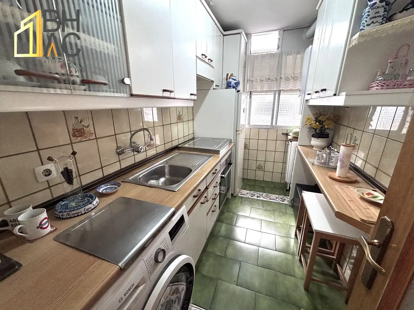 Kitchen of Flat for sale in Madrid  with Air Conditioner and Heating