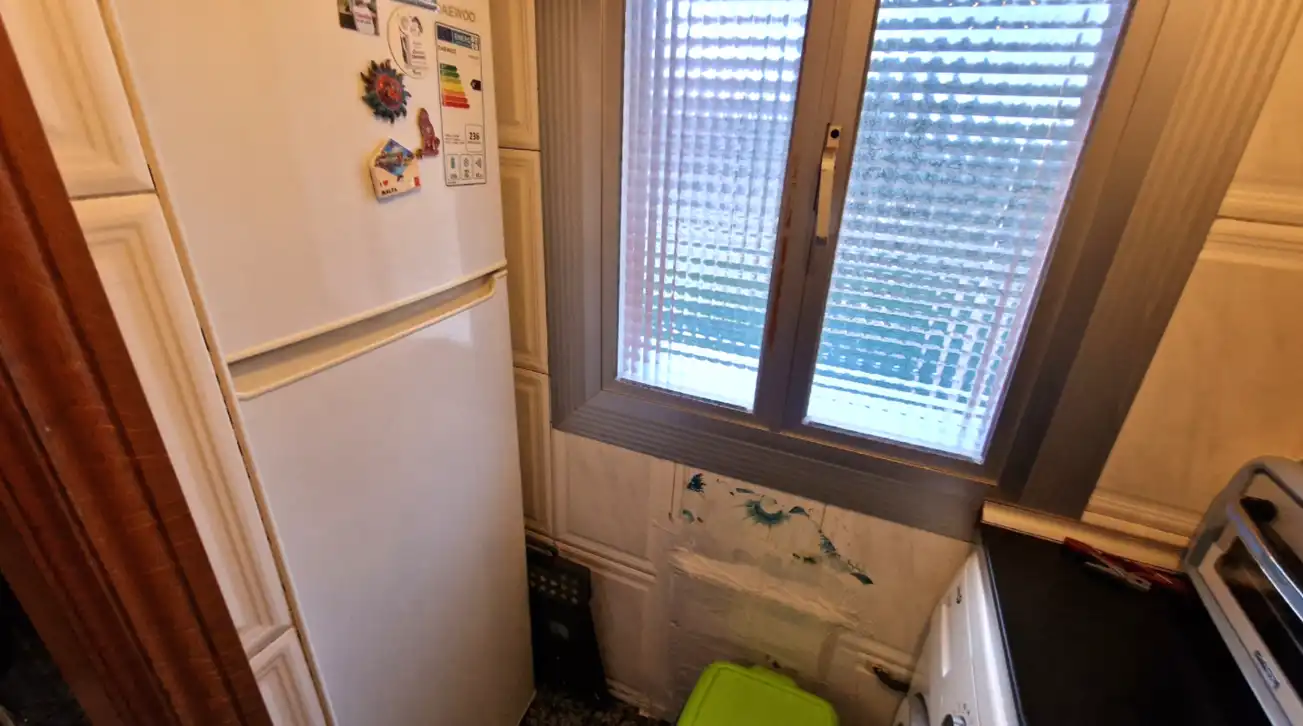 Cocina de Piso en venta en  Barcelona Capital con Balcón