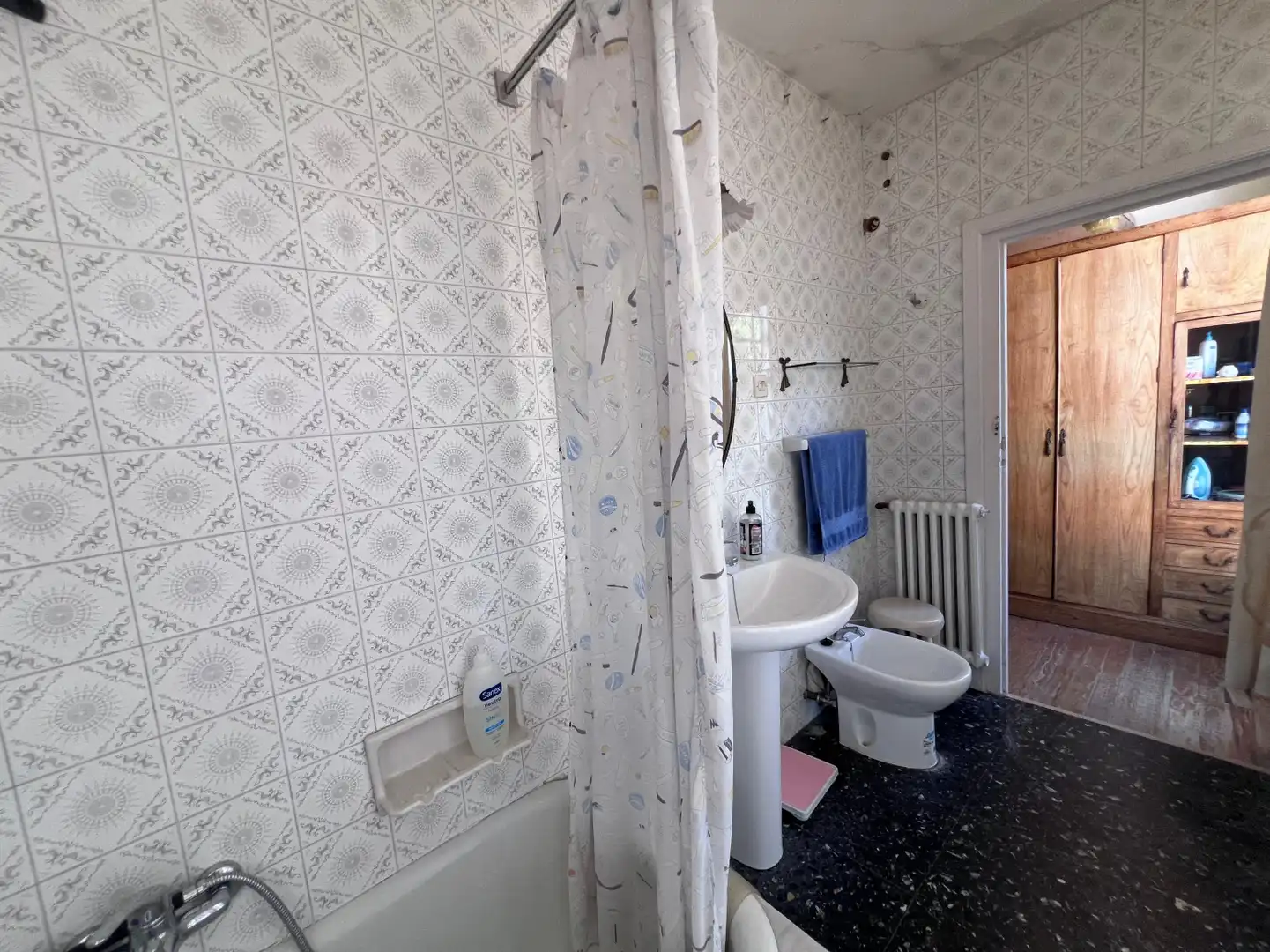 Bathroom of Houses for sale in Gozón  with Heating and Private garden