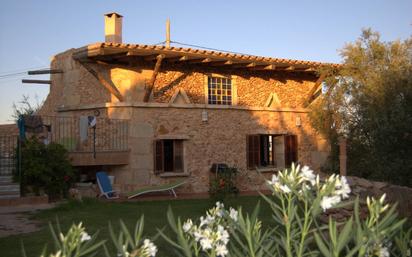 Vista exterior de Casa o xalet en venda en Campos amb Aire condicionat, Terrassa i Balcó