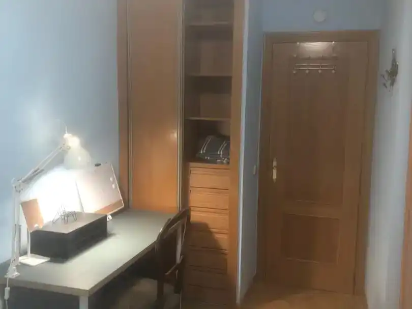 Schlafzimmer von Wohnung zur Miete in  Madrid Capital mit Klimaanlage und Schwimmbad