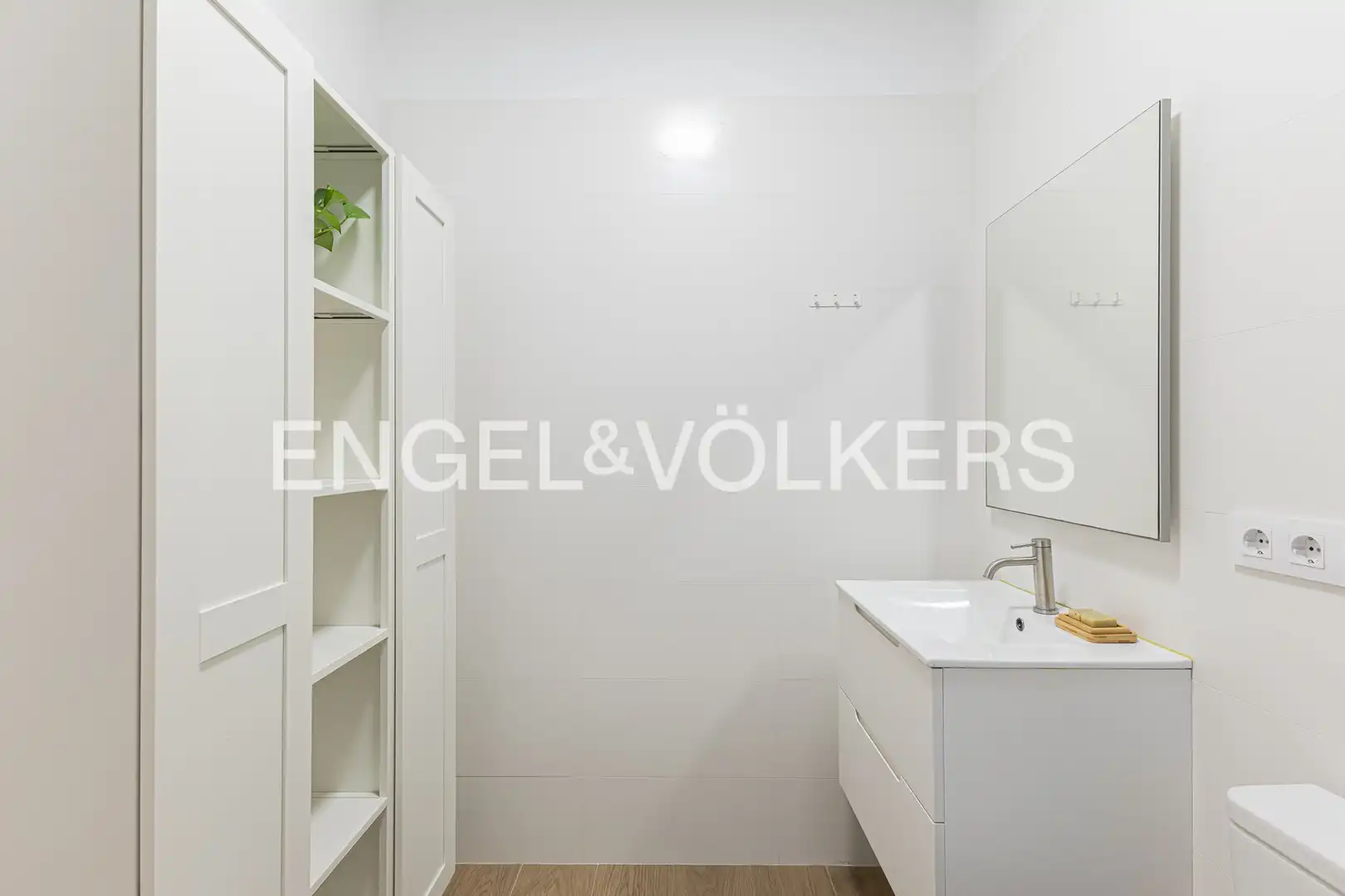 Baño de Piso en venta en Barcelona con Aire acondicionado, Calefacción y Parquet
