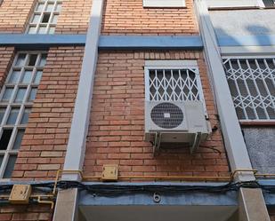 Vista exterior de Pis en venda en Cornellà de Llobregat