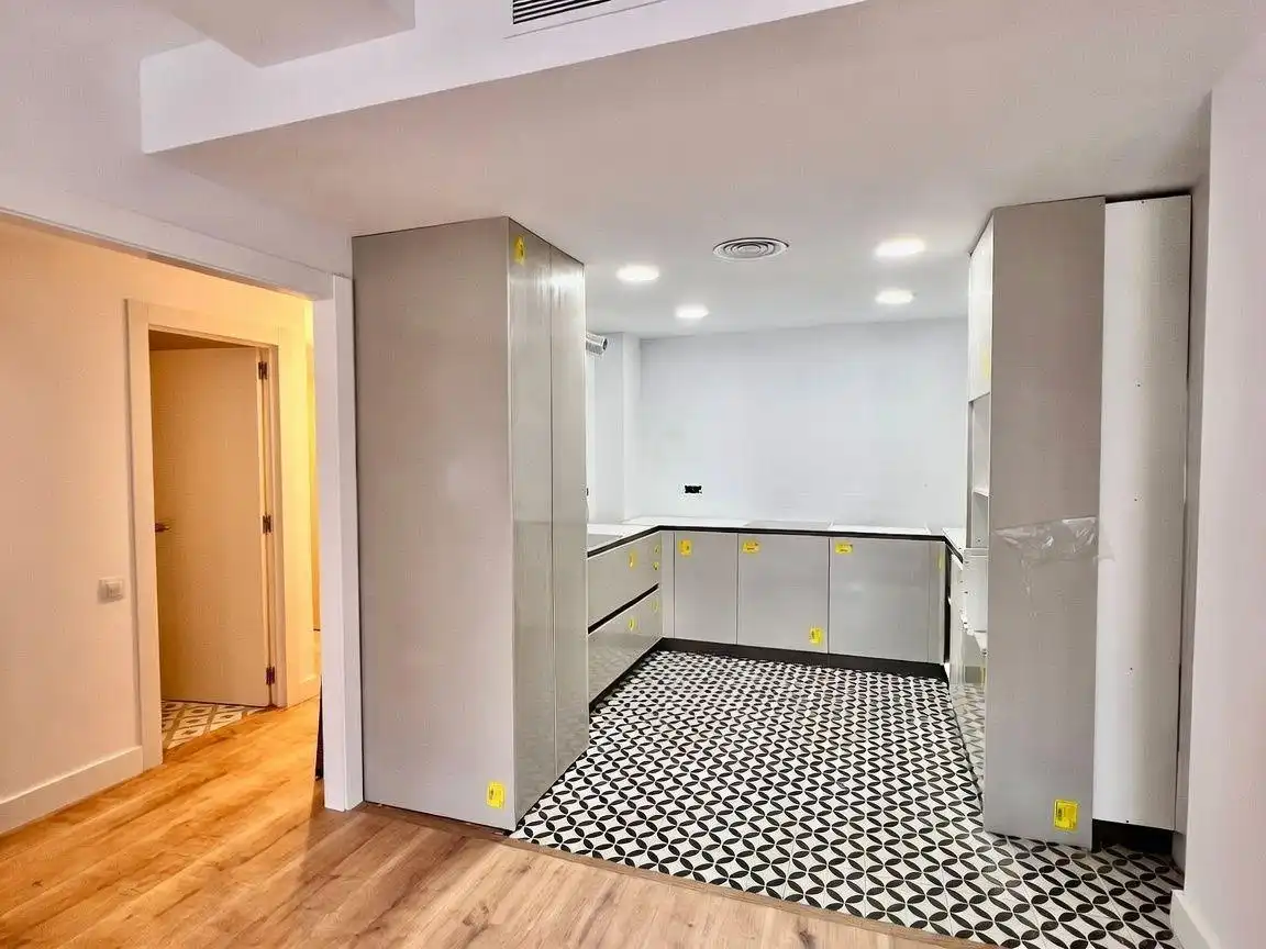 Cuina de Pis en venda en Sabadell amb Aire condicionat, Calefacció i Terrassa