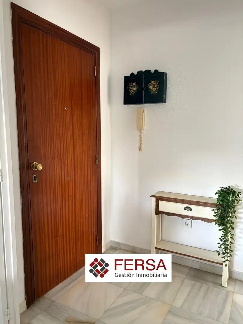 Flat for rent in El Puerto de Santa María  with Air Conditioner, Private garden and Furnished