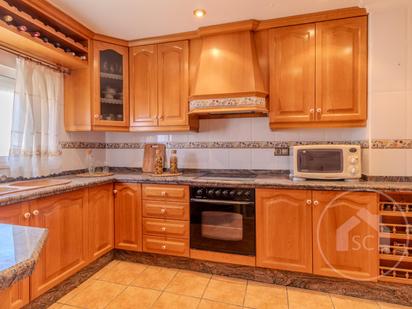 Kitchen of Flat for sale in Elda  with Air Conditioner and Balcony