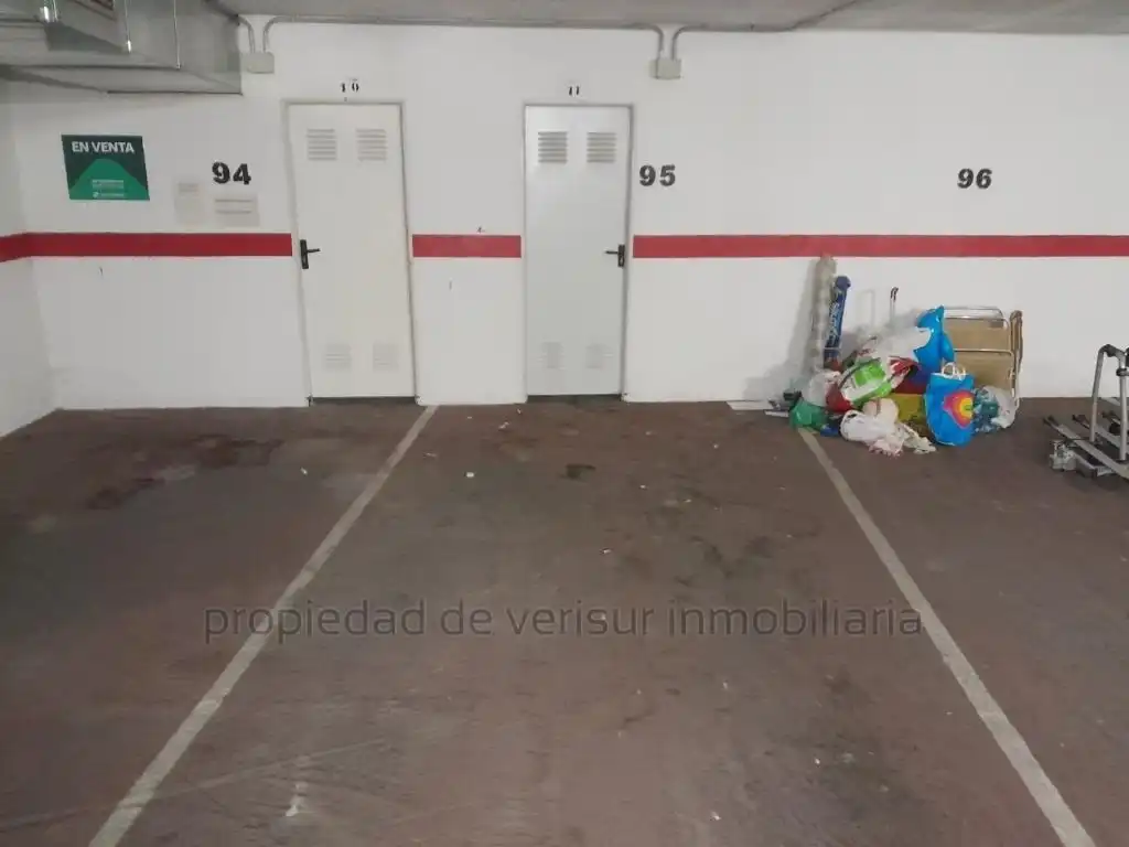 Individual en venda a Calle Codo