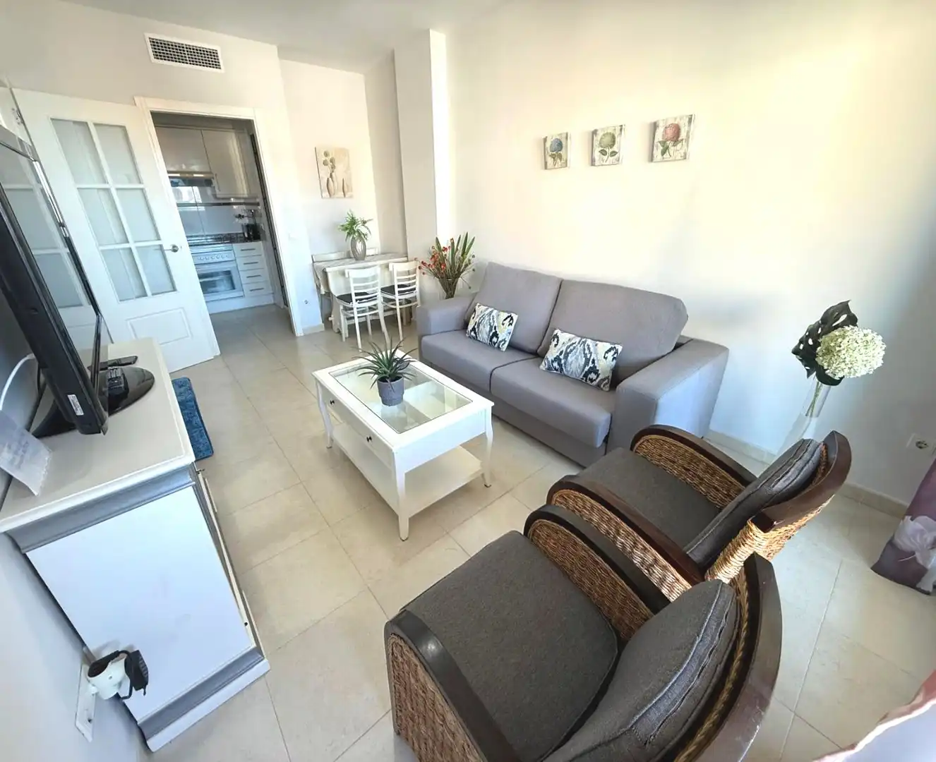 Living room of Apartments for sale in Calpe / Calp  with Air Conditioner, Heating and Private garden