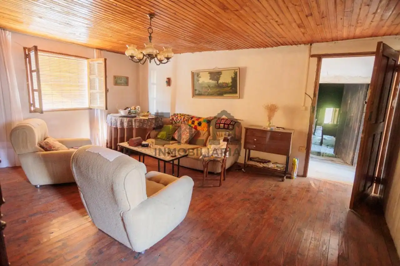 Sala d'estar de Casa o xalet en venda en Castrelo do Val