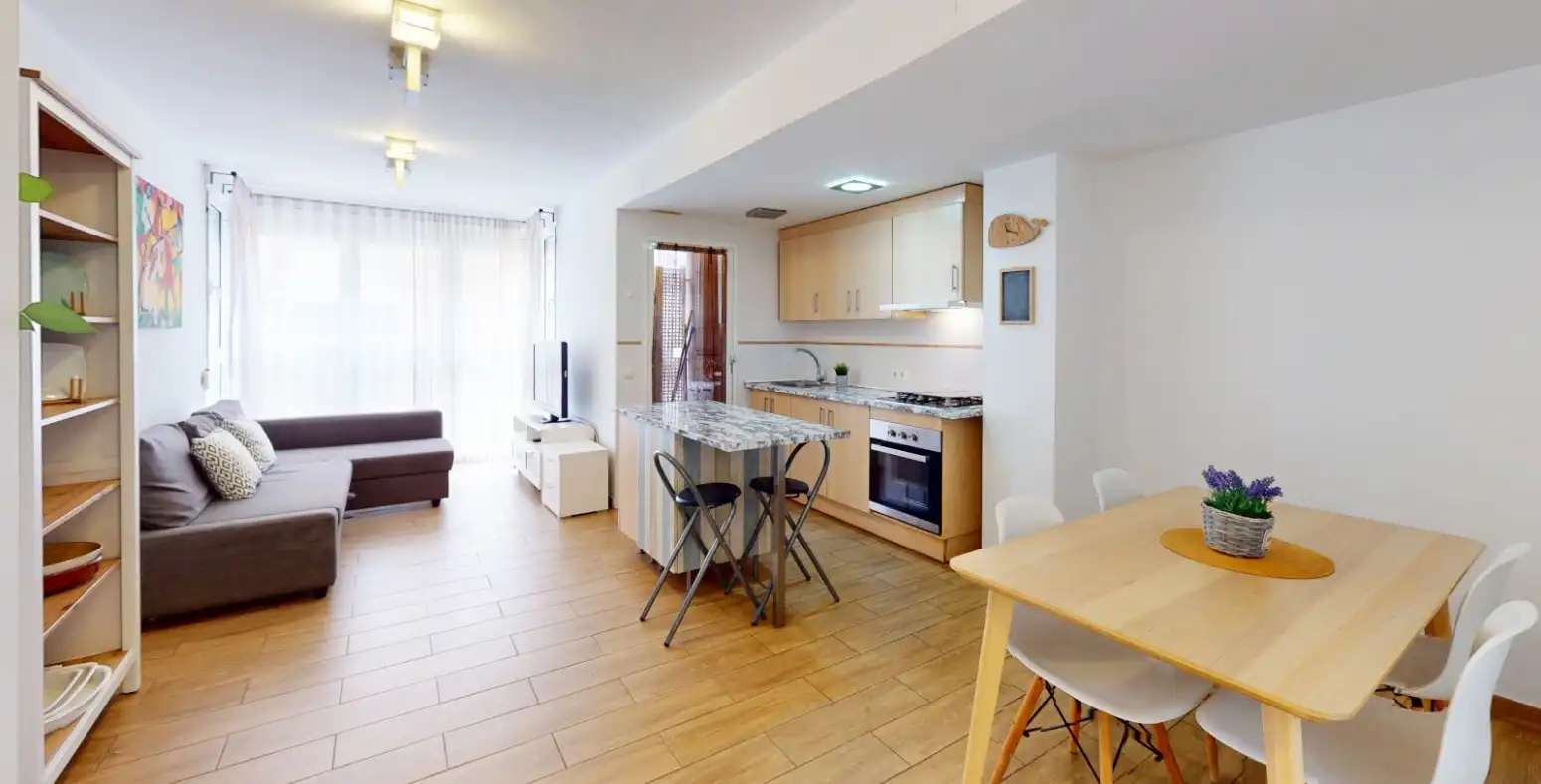 Cocina de Piso en venta en Valencia con Calefacción, Terraza y Trastero