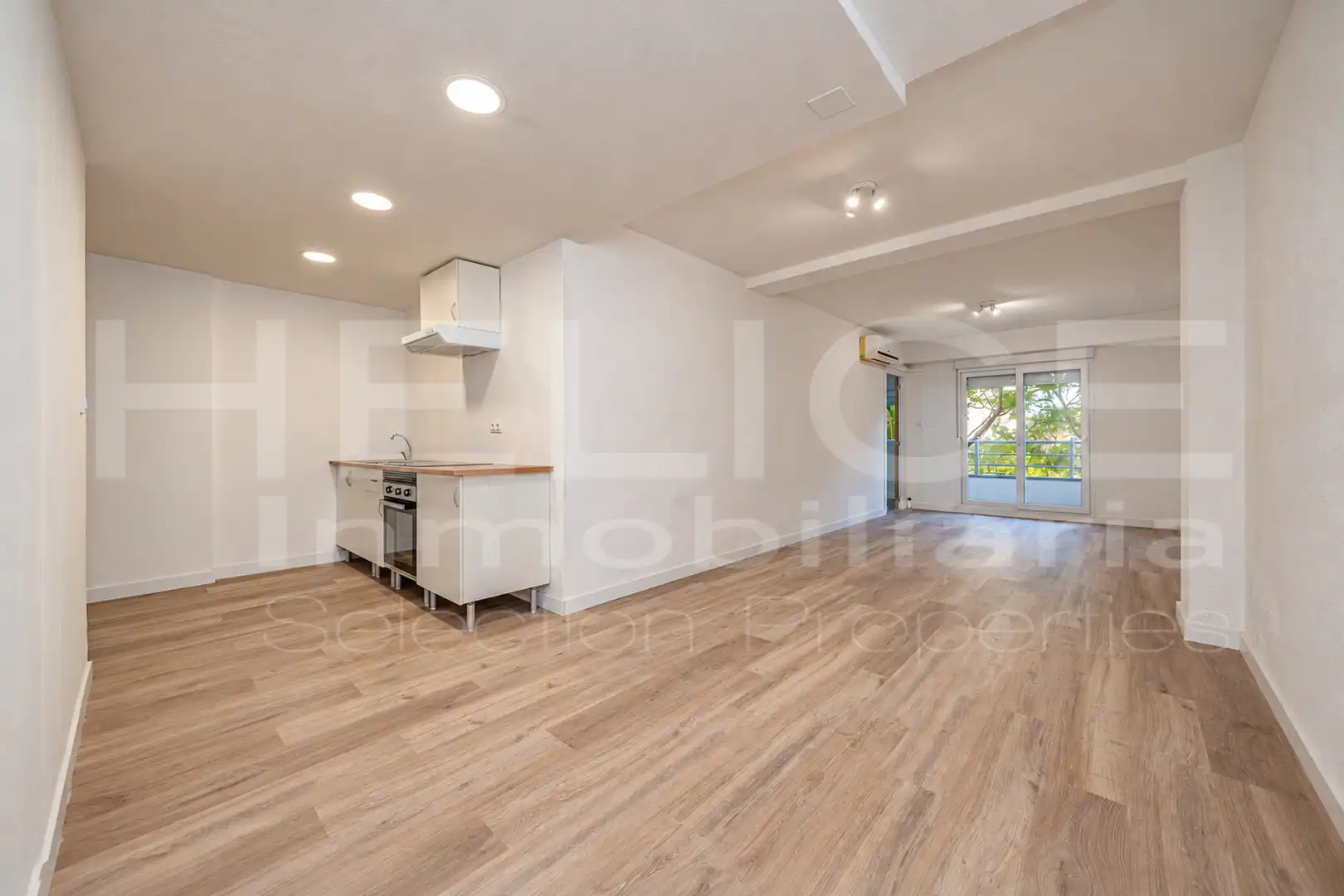 Piso en venta en Paterna con Aire acondicionado, Calefacción y Parquet