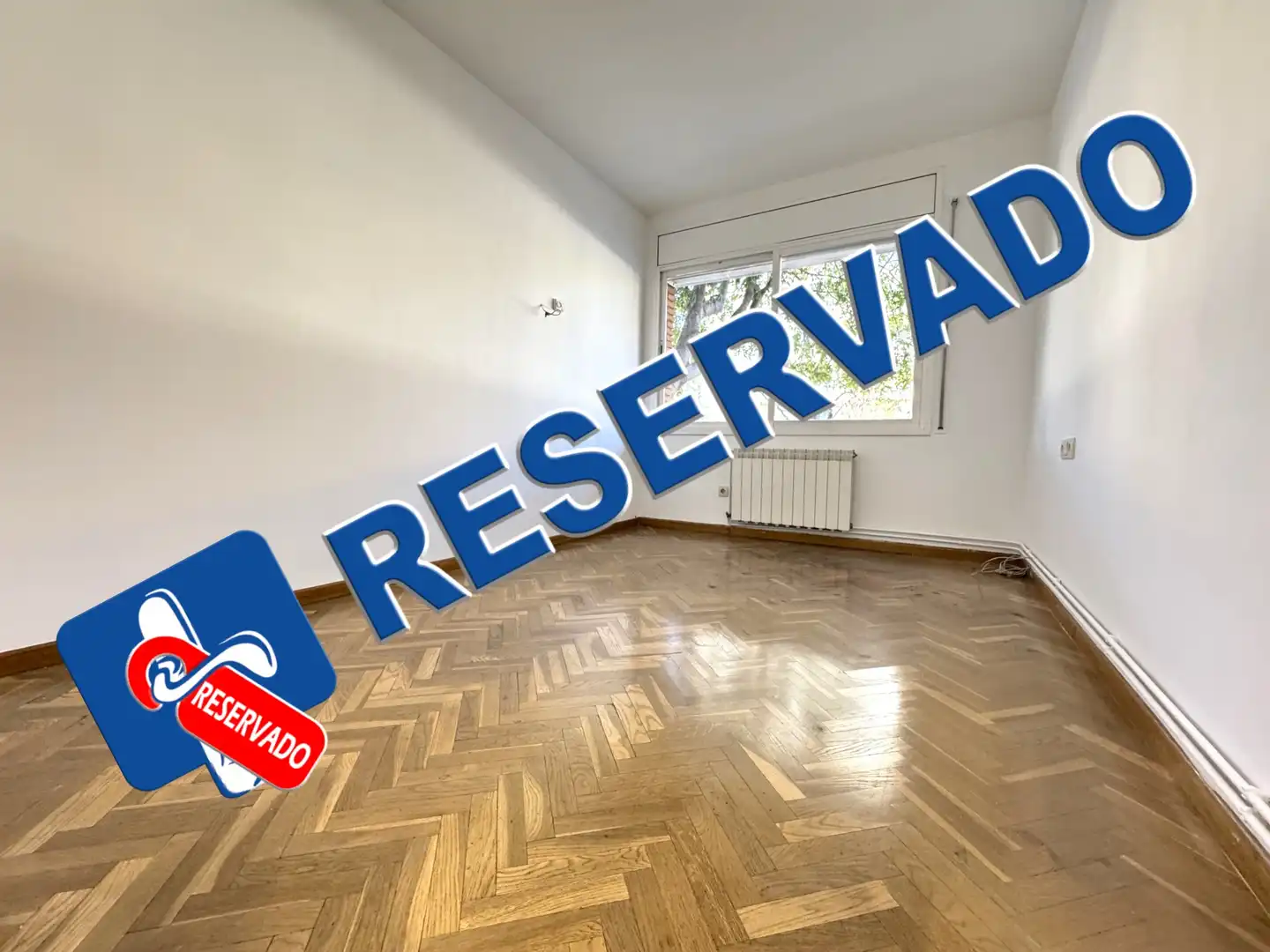 Piso en venta en Barcelona con Calefacción, Parquet y Horno