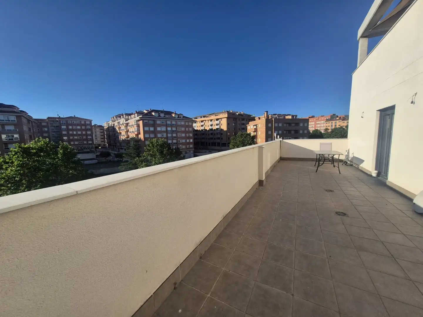 Terrasse von Wohnung zum Verkauf in Ávila mit Heizung, Terrasse und Abstellraum