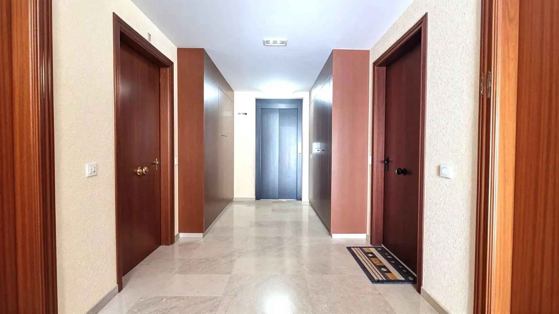Wohnung zum Verkauf in Reus mit Heizung und Balkon