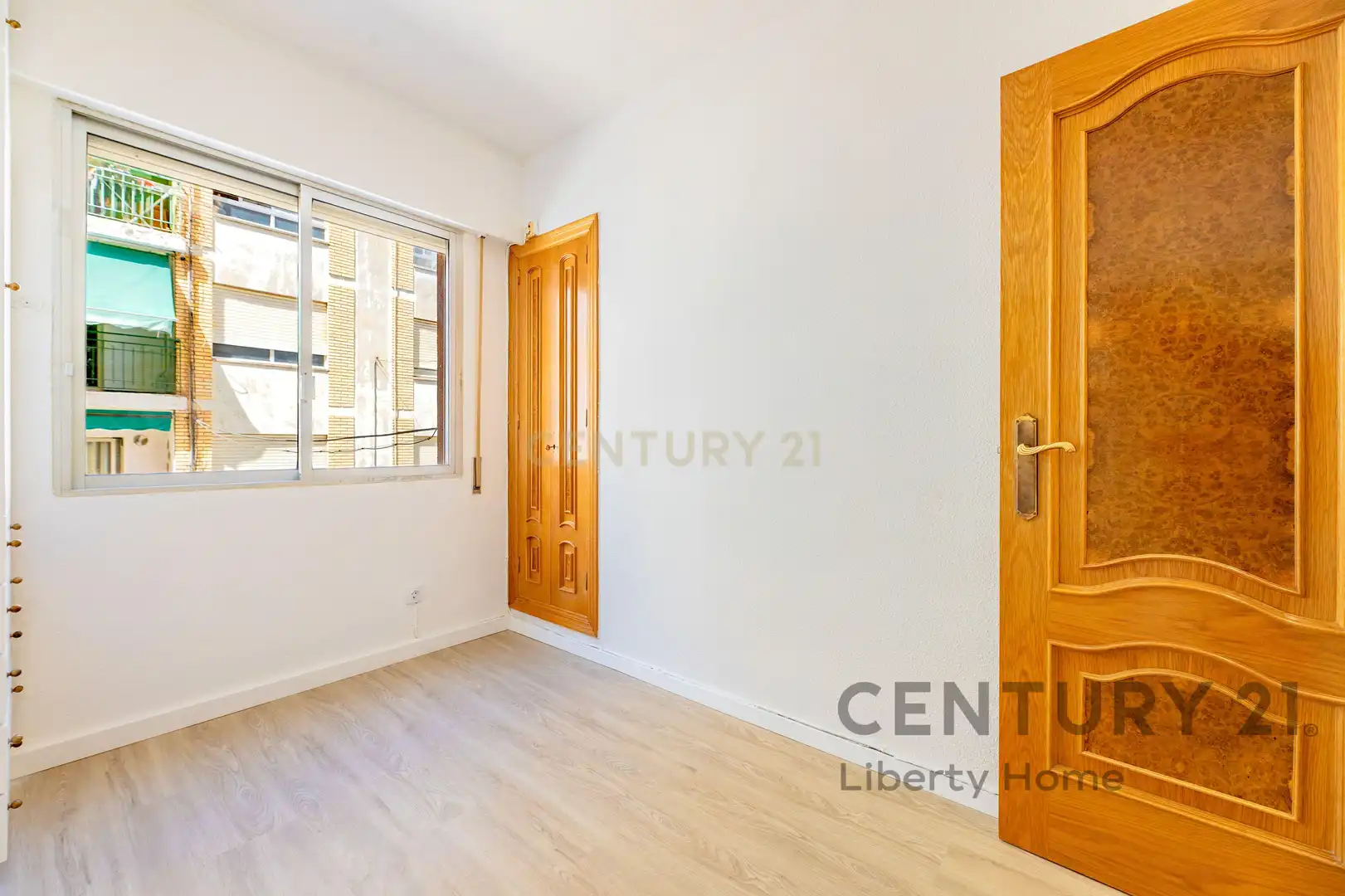 Dormitori de Apartament en venda en Alfafar