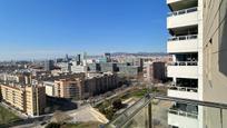 Vista exterior de Piso en venta en  Barcelona Capital con Aire acondicionado, Terraza y Piscina