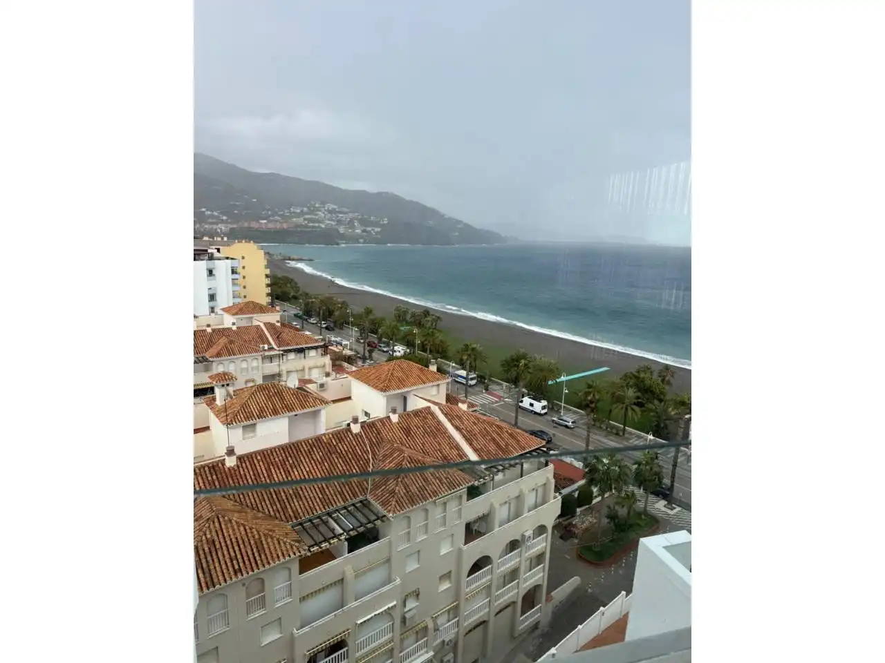 Vista exterior de Apartament en venda en Almuñécar amb Alarma
