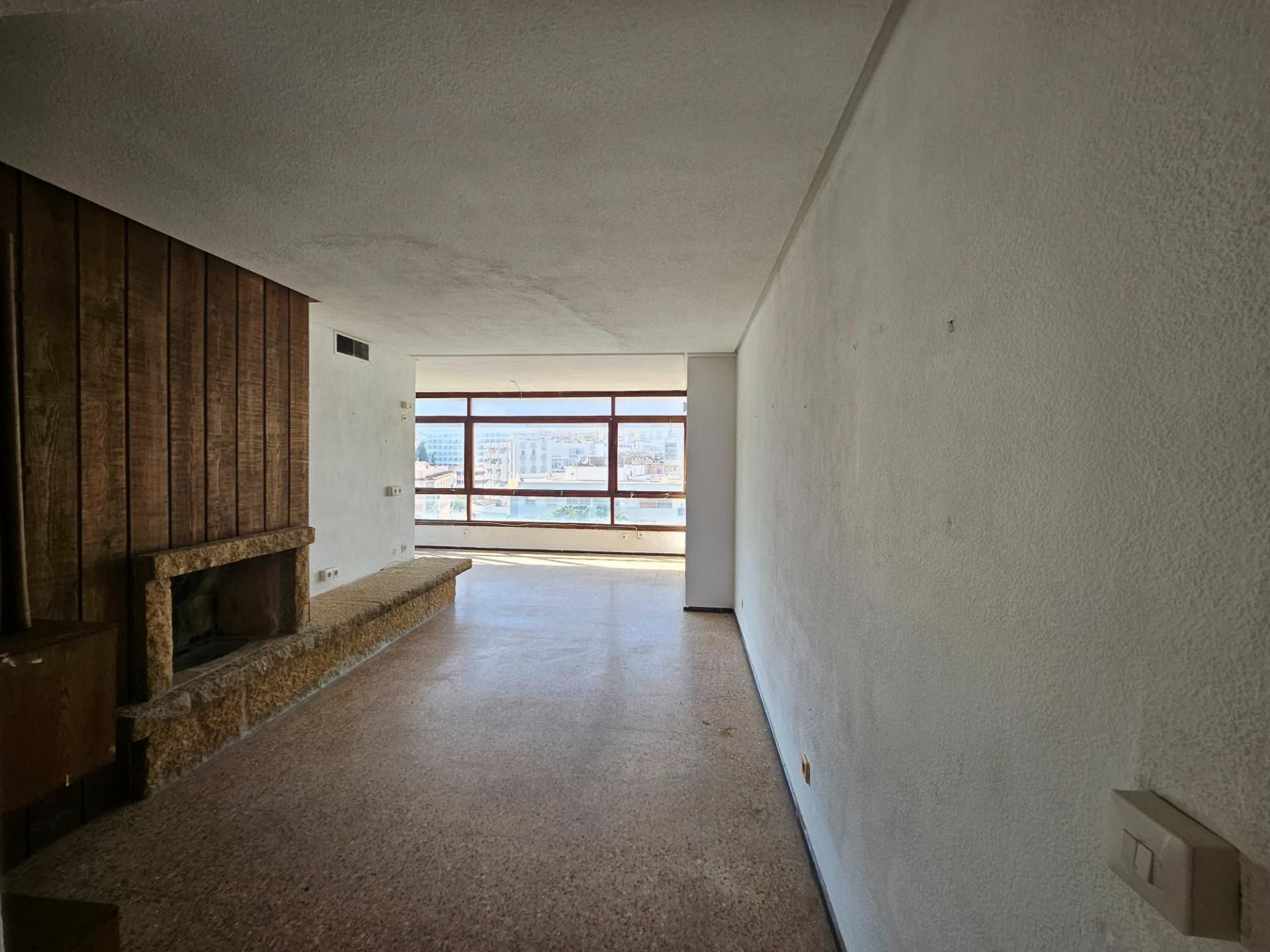 Pis en venda en Torremolinos amb Jardí privat, Terrassa i Piscina comunitària