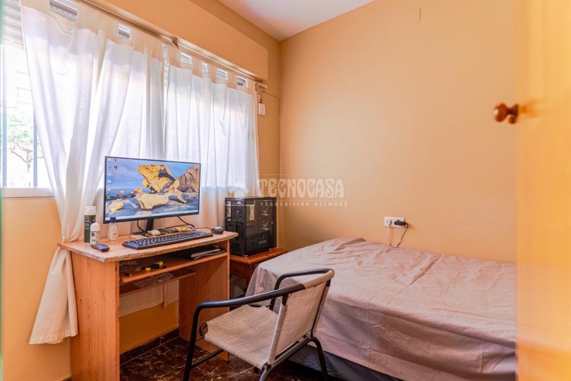 Bedroom of Single-family semi-detached for sale in Motril  with Air Conditioner