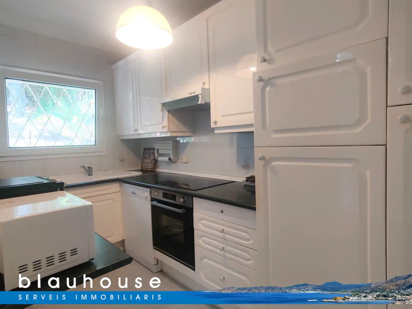Küche von Haus oder Chalet zum Verkauf in Llançà mit Klimaanlage, Privatgarten und Terrasse