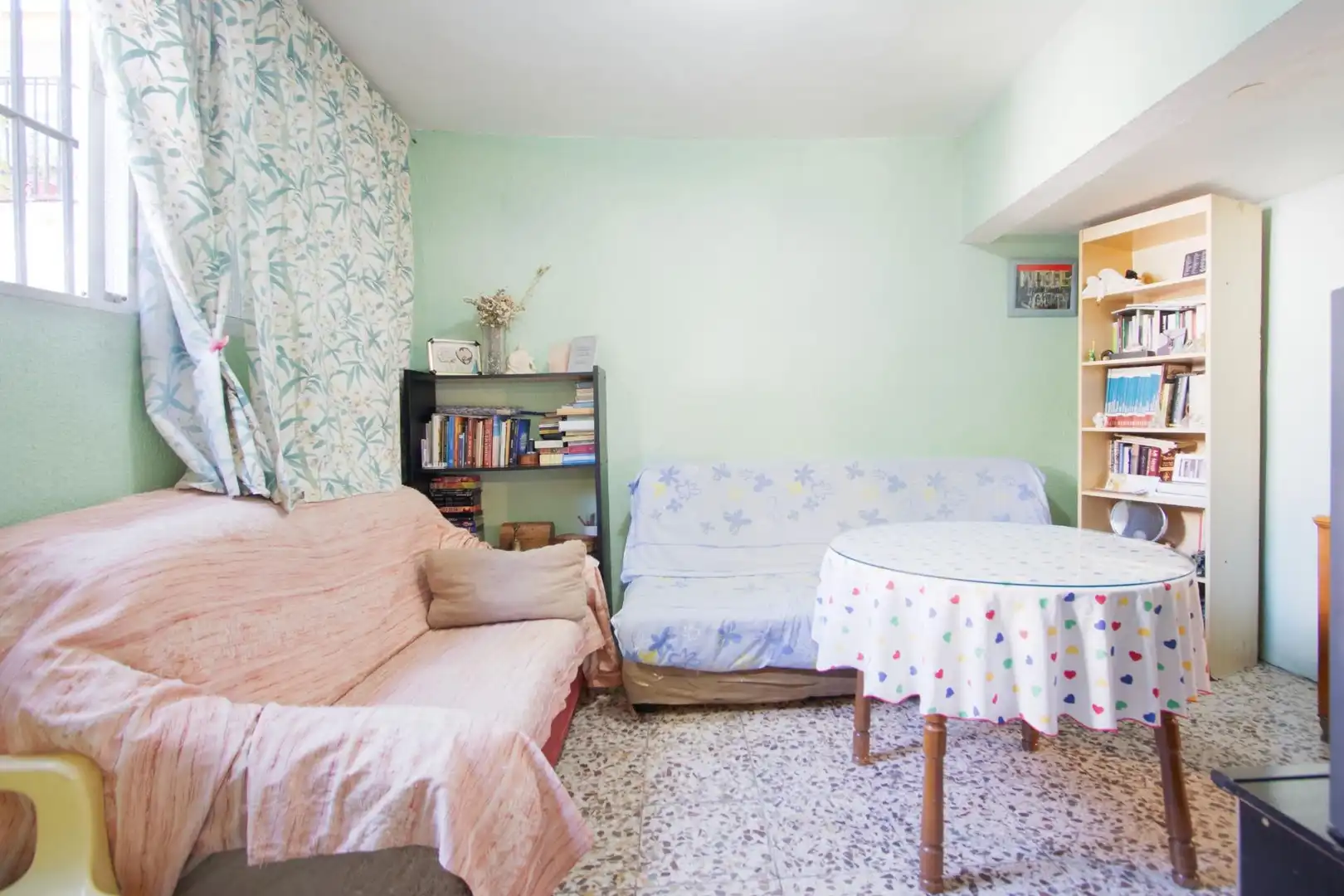 Sala d'estar de Casa o xalet en venda en Cerro - Amate