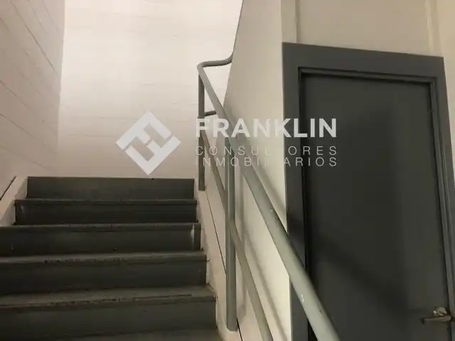 Fabrikhallen zur Miete in Celrà