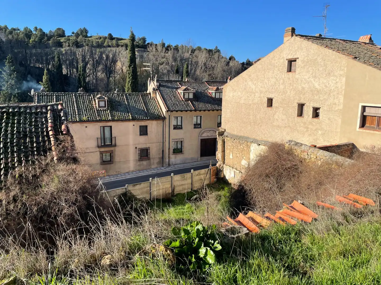 Vista exterior de Finca rústica en venda en Segovia amb Jardí privat, Traster i Piscina