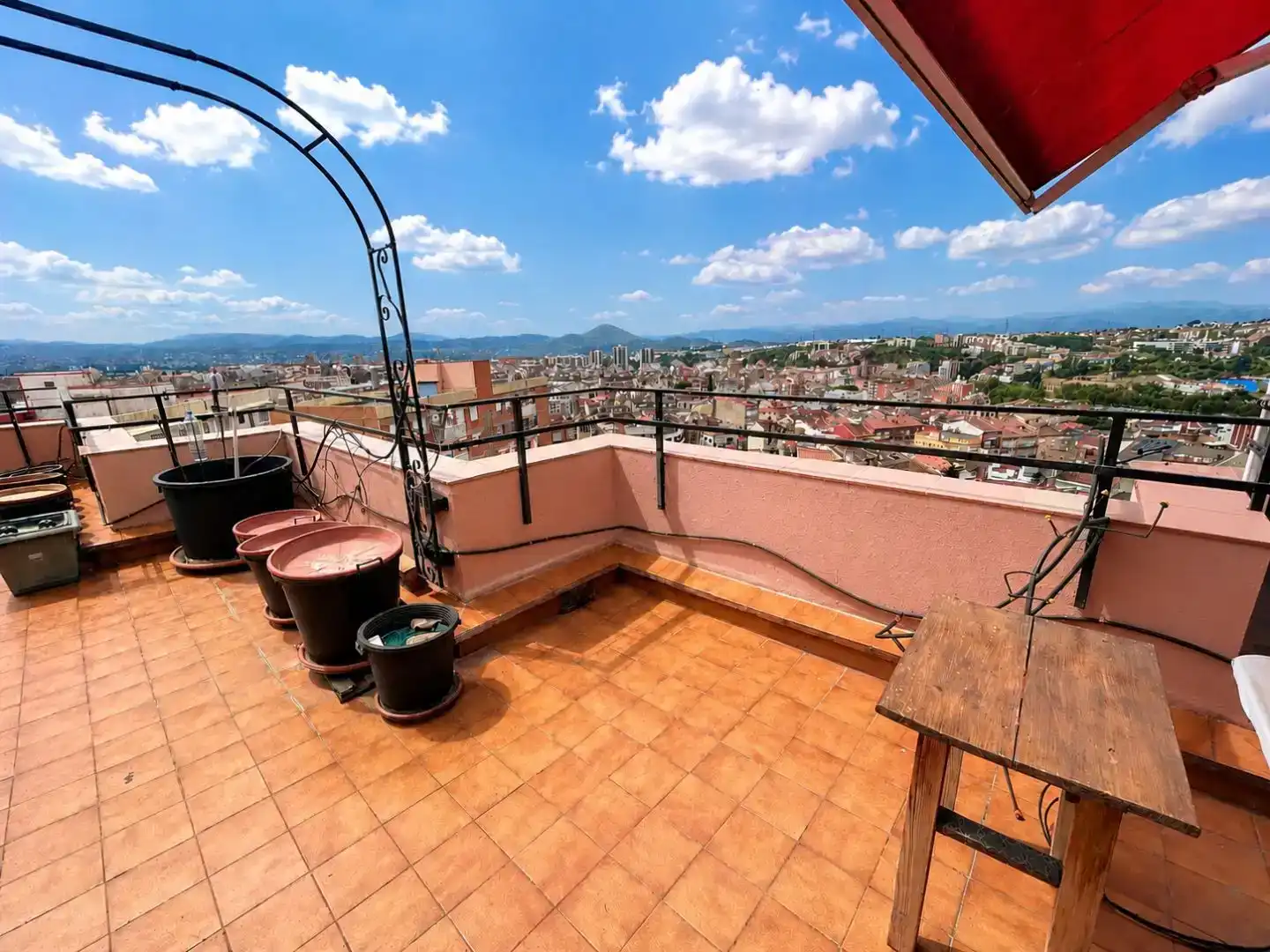 Terraza de Piso en venta en Rubí con Aire acondicionado, Jardín privado y Amueblado