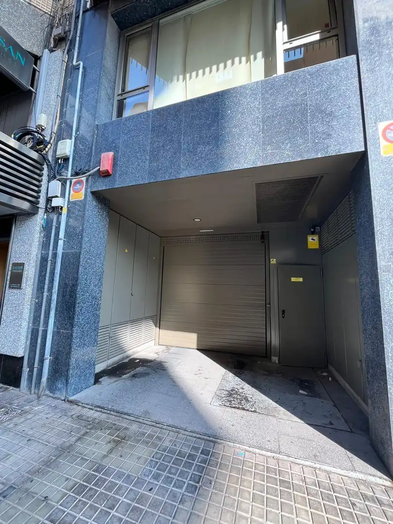 Einzelparkplatz zum Verkauf in Elche ciudad, imagen 3