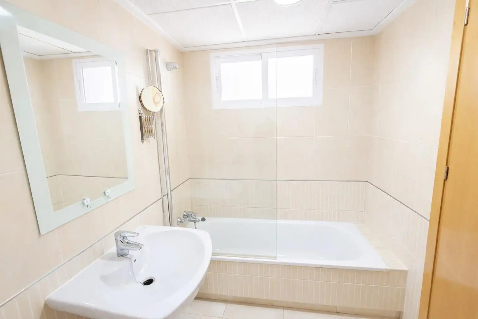 Baño de Ático en venta en Águilas con Aire acondicionado, Calefacción y Terraza