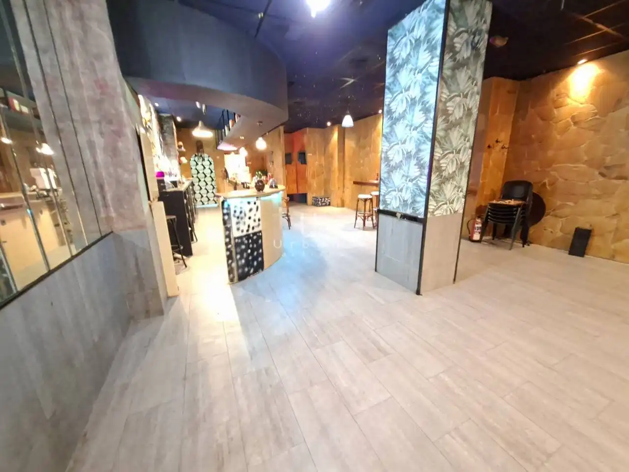 Local comercial en venda a Casco Urbano