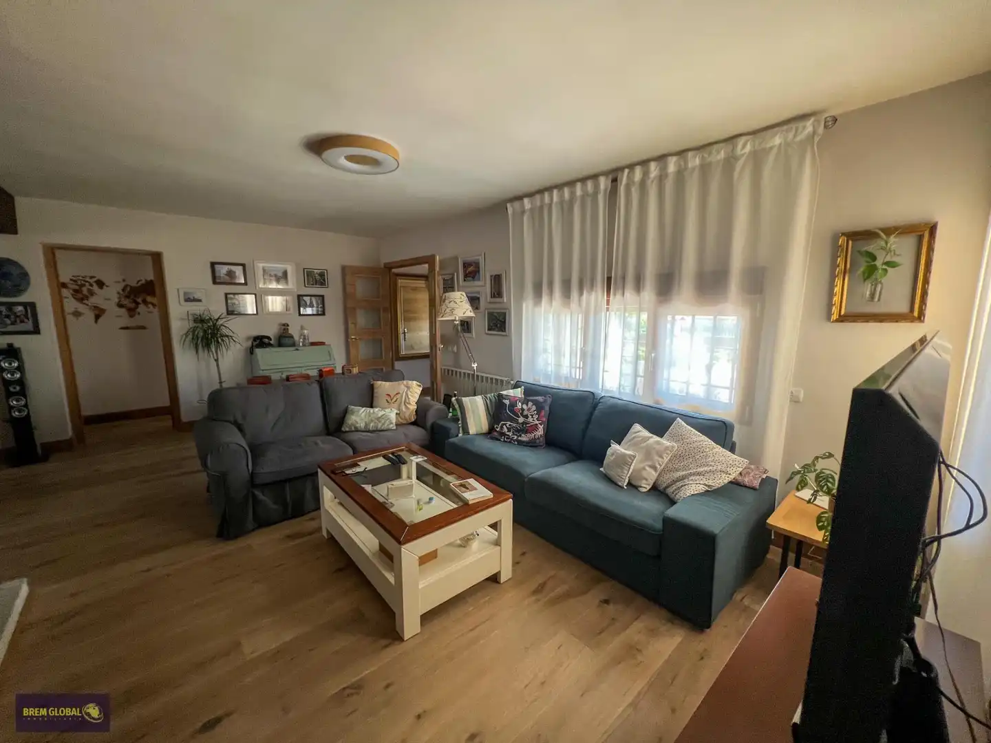 Sala de estar de Casa o chalet en venta en Buitrago del Lozoya con Calefacción, Jardín privado y Terraza