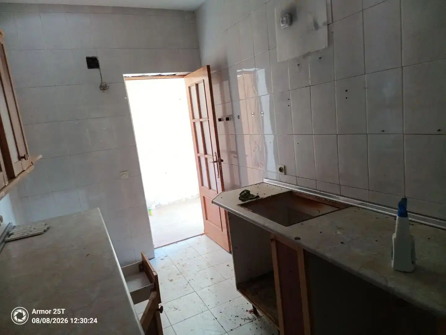 Cuina de Pis en venda en Cobisa amb Jardí privat, Parquet i Terrassa