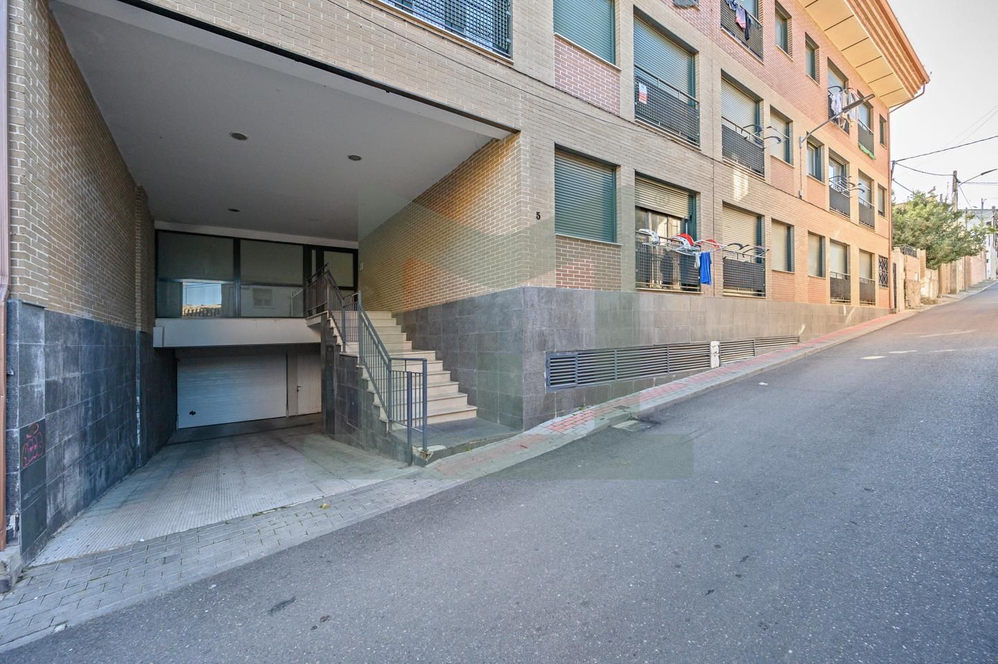 Exterior view of Flat for sale in Casarrubios del Monte  with Air Conditioner