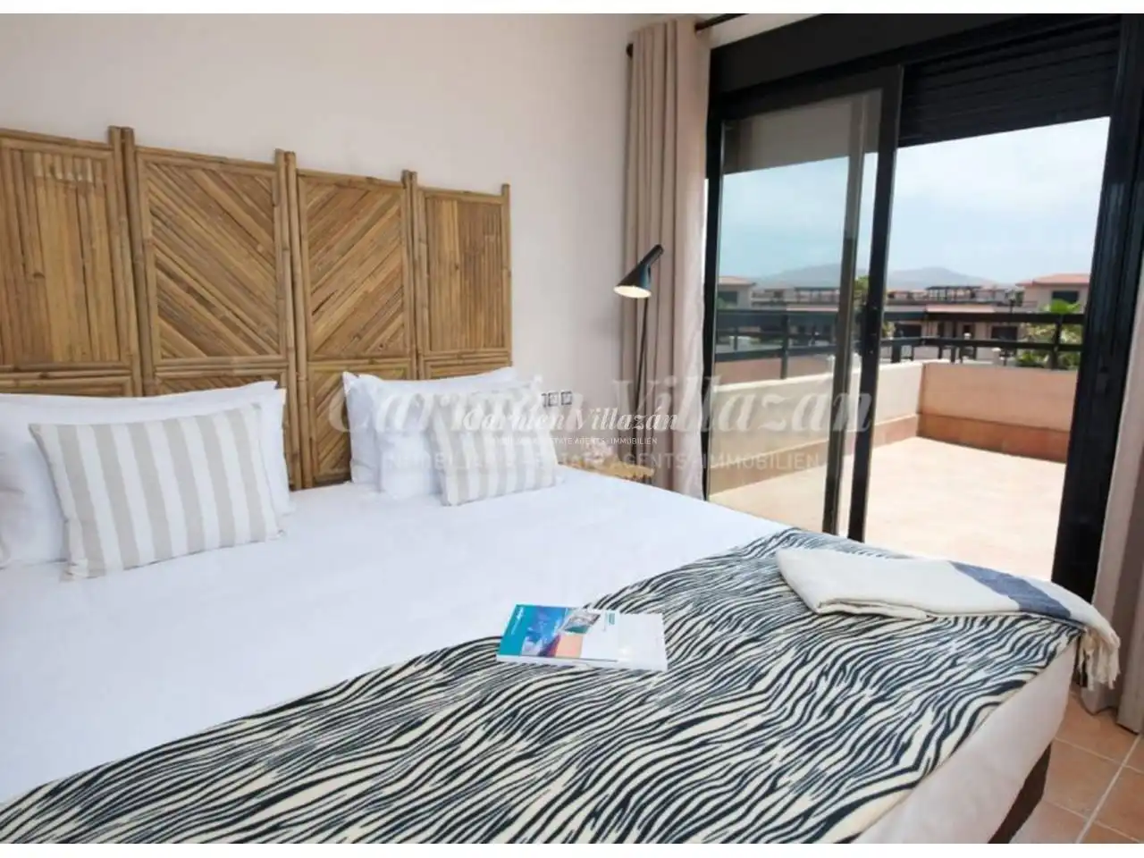 Habitación de Dúplex en venta en La Oliva con Terraza, Balcón y Piscina comunitaria