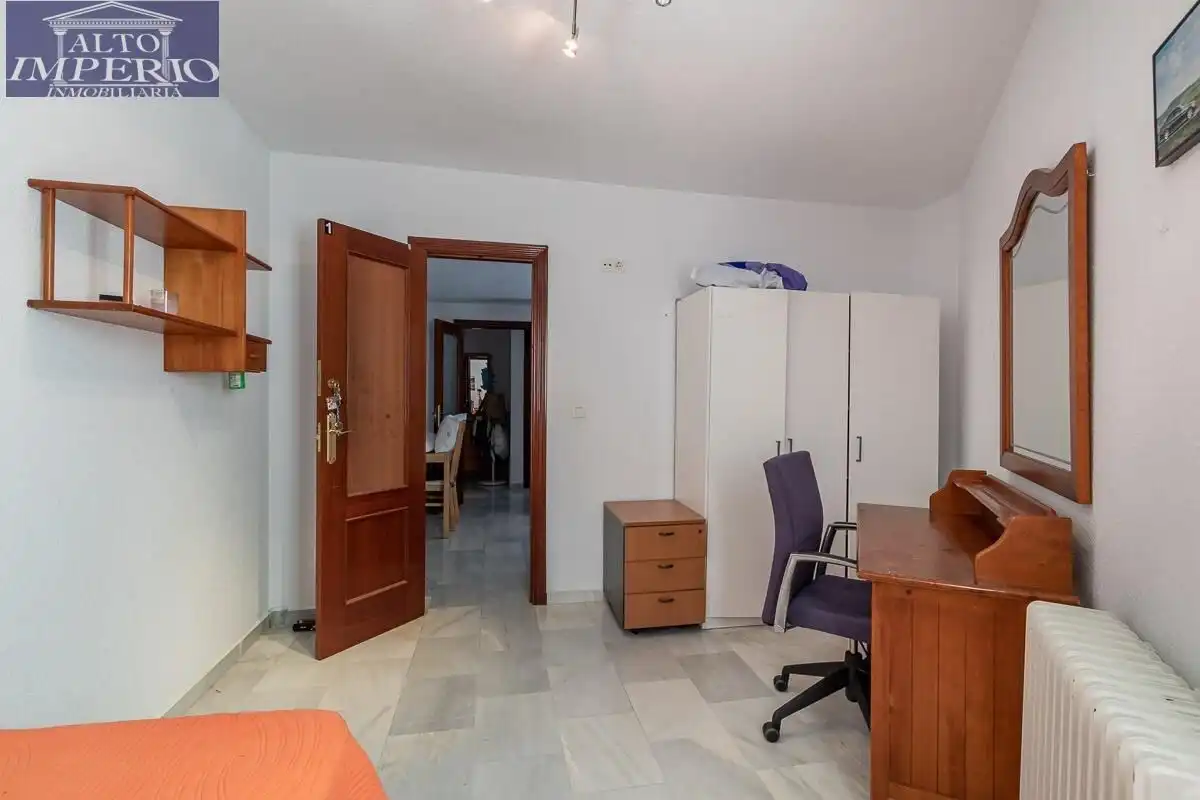 Flat with lift for sale in Calle GUARNON, imagen 32