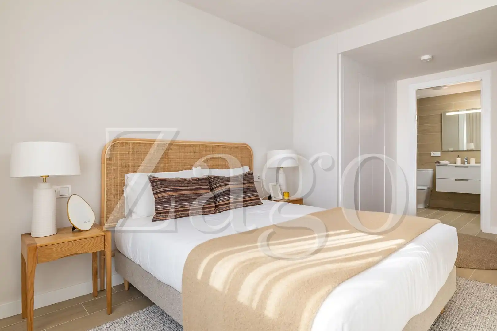 Apartament amb piscina en venda a Marisol Park - Ortembach - Los Almendros, imagen 27