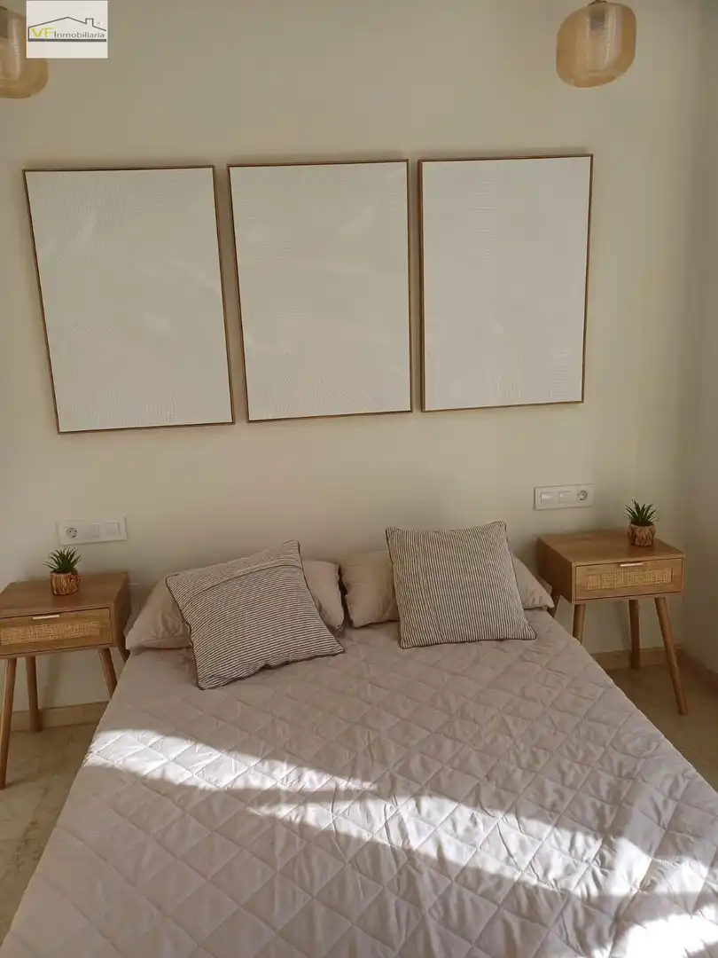 Bedroom of Flat for sale in Málaga  with Air Conditioner and Balcony