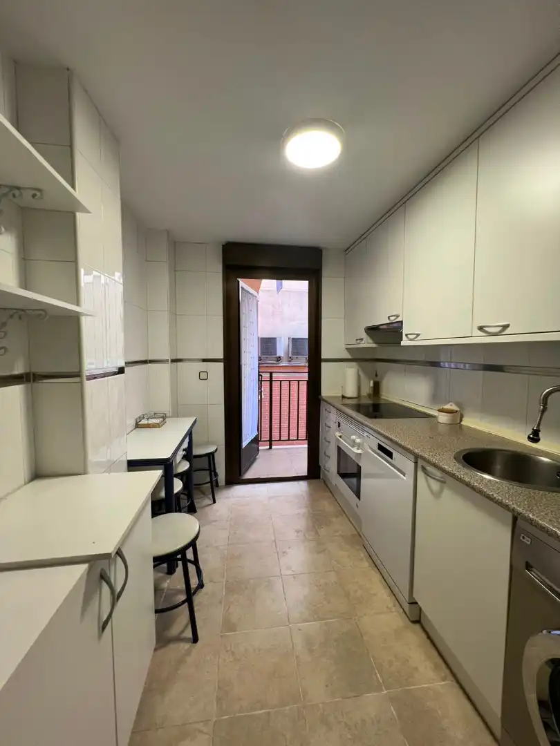 Piso de alquiler en Opañel
