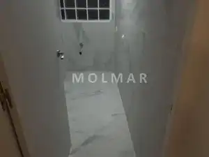 Baño de Piso en venta en Torrent con Aire acondicionado, Parquet y Balcón