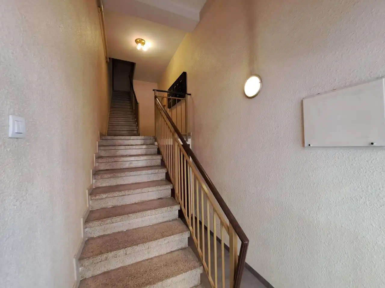 Flat for sale in Zaragoza  with Air Conditioner