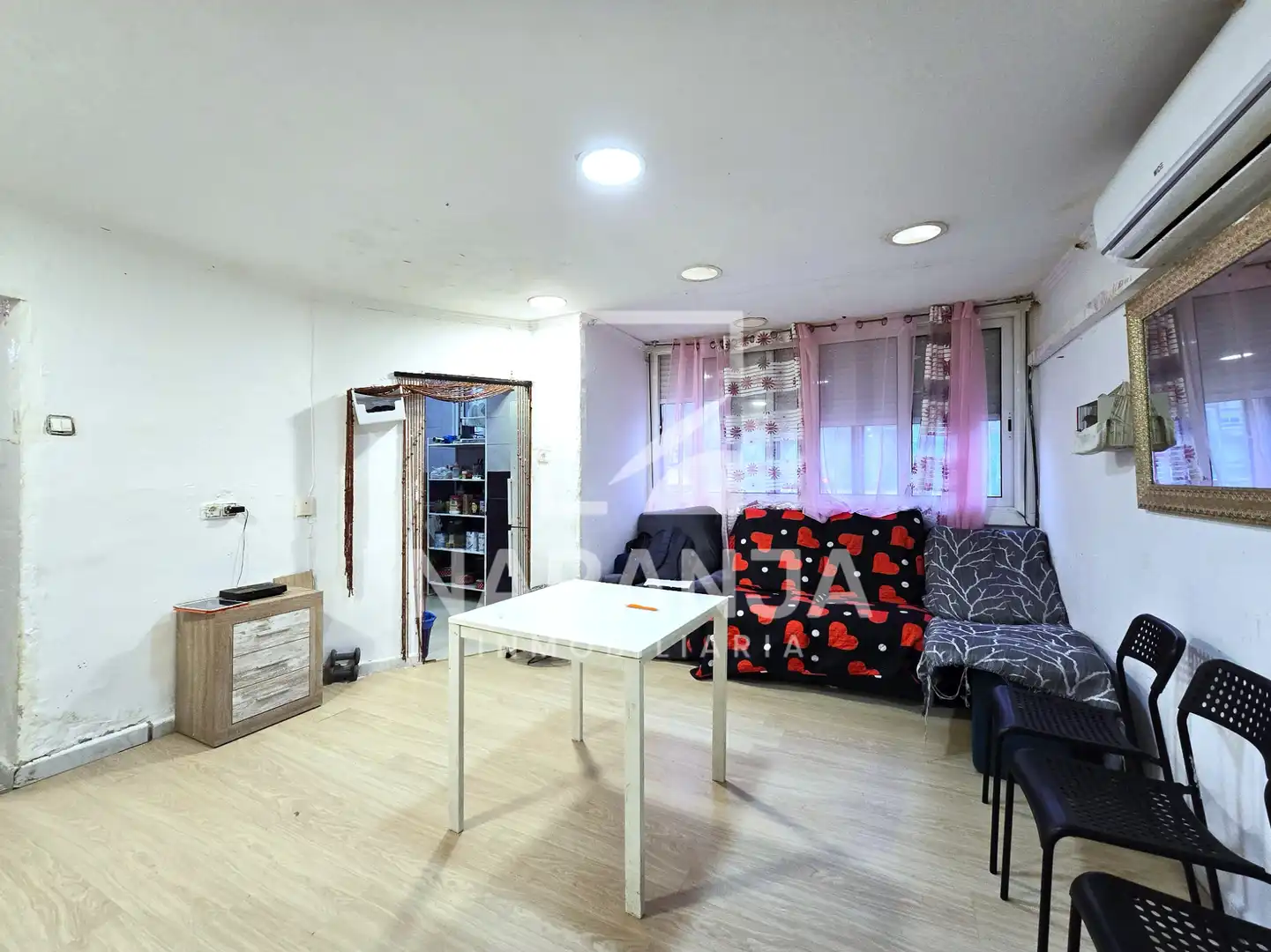 Piso en venta en Barcelona con Balcón