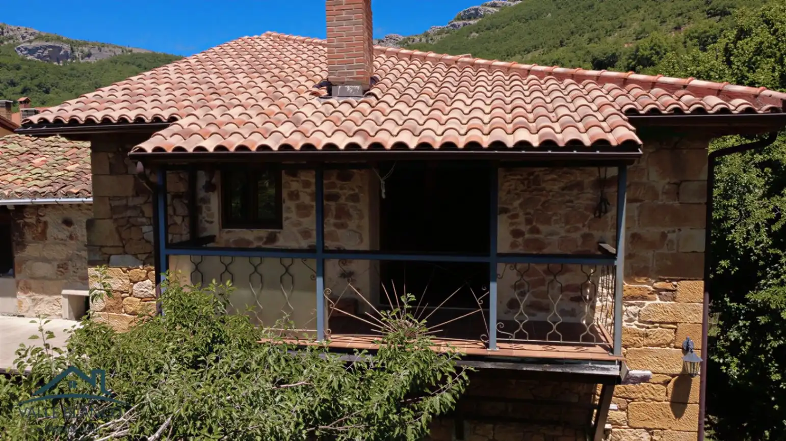 Casa en venta en Valle de Valdebezana